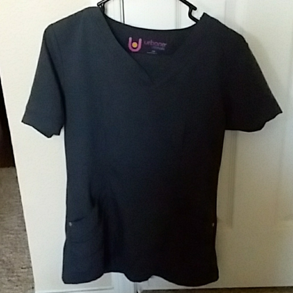 Scrub set